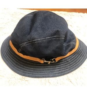 Coach hat